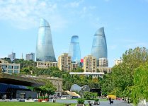 "Алмазное ожерелье" Баку (Фоторепортаж)
