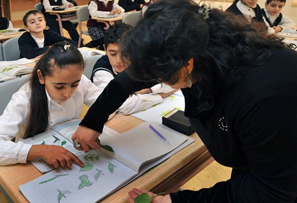 В Азербайджане результаты конкурса по смене мест работы учителей планируется объявить 17 июня