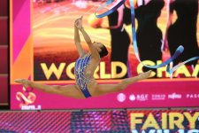 Bizim qarşımızda böyük məsuliyyət dayanır - Zöhrə Ağamirova bədii gimnastika üzrə dünya çempionatına necə hazırlaşır (FOTO)