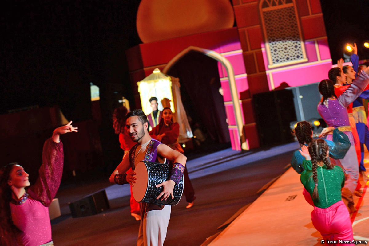 Зрителей 37-го Чемпионата мира по художественной гимнастике в Баку ждет грандиозное шоу (ФОТО)
