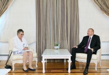 President Ilham Aliyev receives delegation led by PACE president (PHOTO)