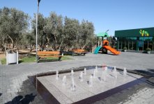 Первый вице-президент Мехрибан Алиева ознакомилась с новым парком отдыха в бакинском поселке Кюрдаханы (ФОТО) (версия 2)