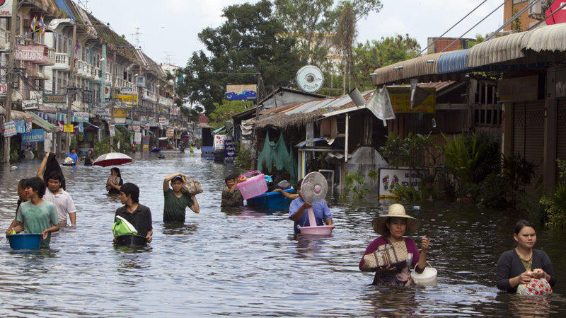 Tailandda sel nəticəsində 32 nəfər ölüb