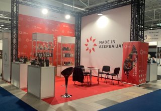 Food, alcoholic beverages from Azerbaijan showcased in Poland (PHOTO)