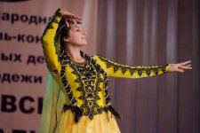 Под парусами надежды с азербайджанским цветком в Санкт-Петербурге (ФОТО)
