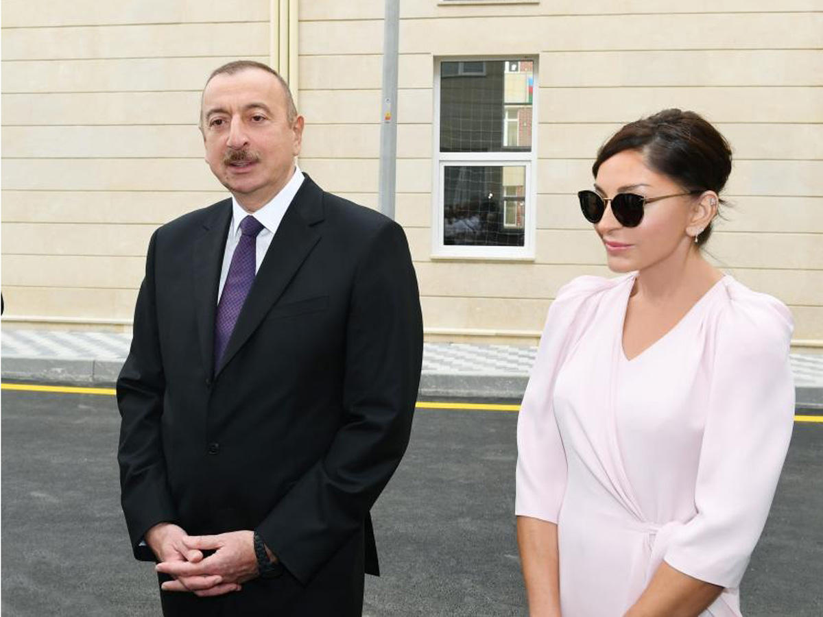 Президент Ильхам Алиев: Повышение уровня образования сегодня является одним из важных вопросов, стоящих на повестке дня, и результаты в этом направлении есть