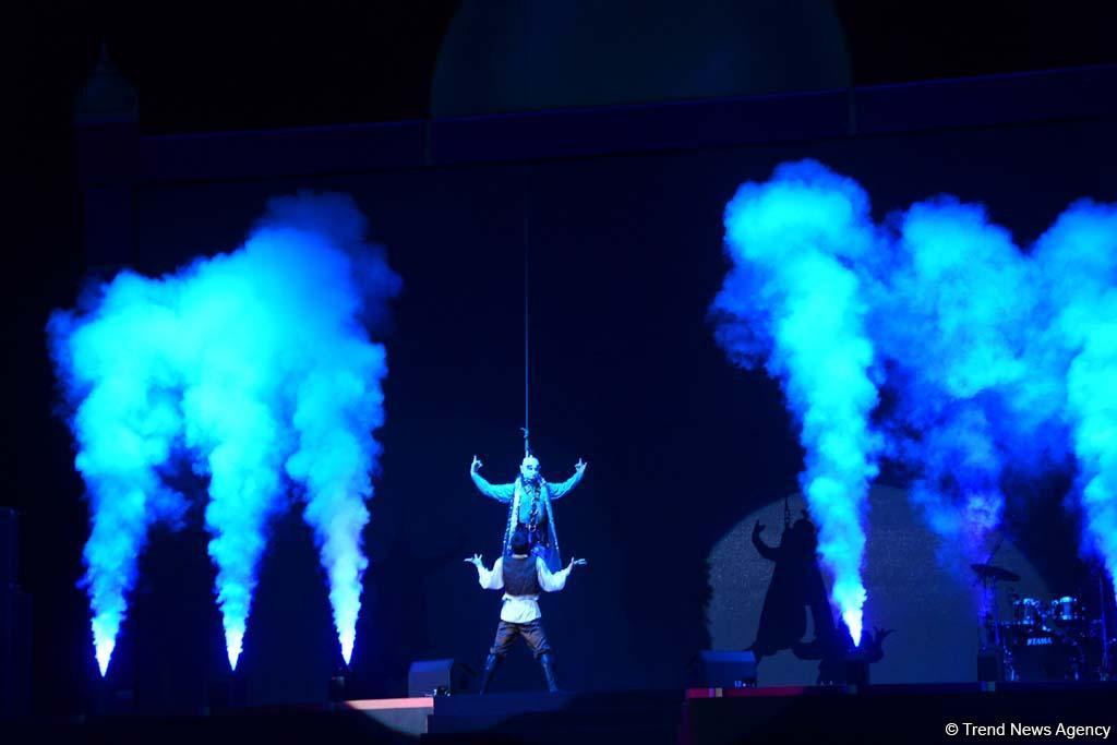 Феерическая церемония торжественного открытия 37-го Чемпионата мира по художественной гимнастике в Баку (ФОТО/ВИДЕО)