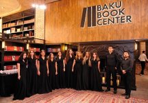 Бакинский книжный центр торжественно отметил 1 год (ФОТО)