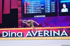 Дина Аверина заняла первое место на Чемпионате мира по художественной гимнастике в упражнениях с мячом в Баку
