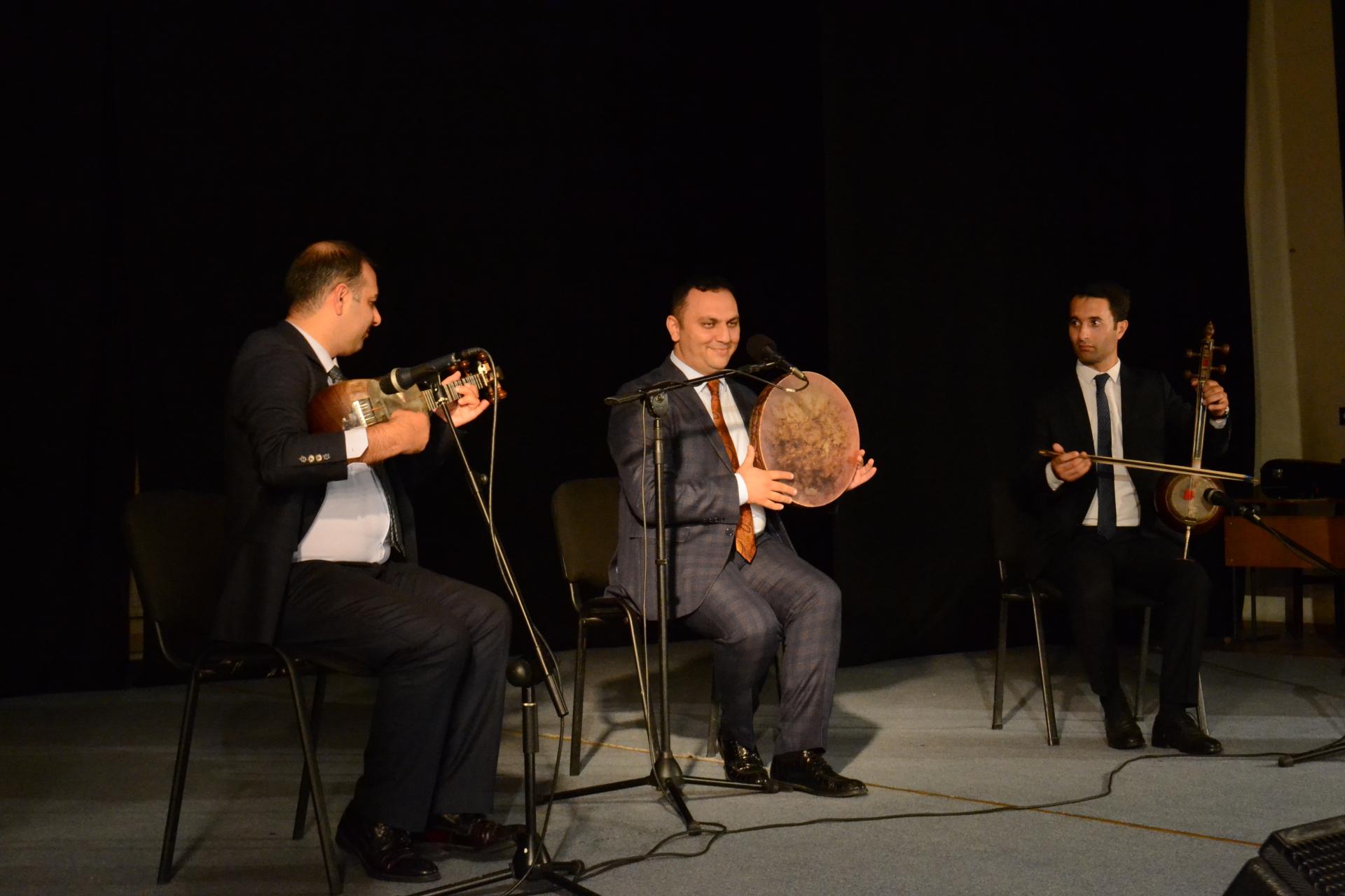 В Баку прошел концерт в честь Дня национальной музыки (ФОТО)