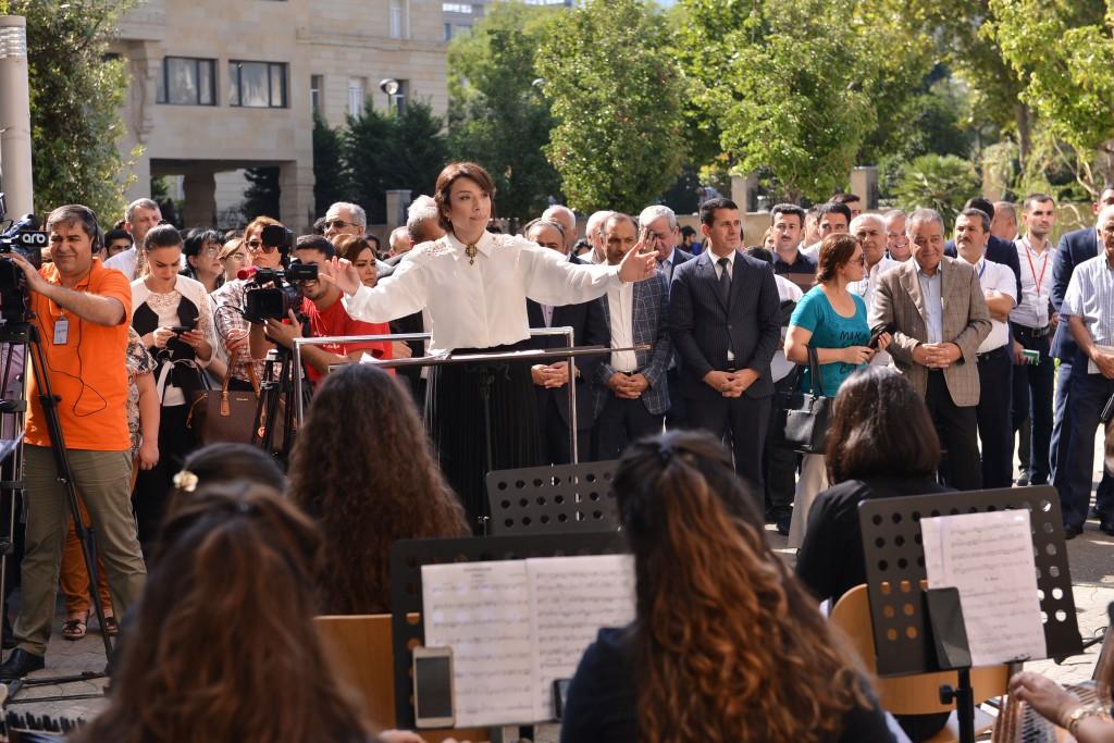 В Азербайджане торжественно отмечается День национальной музыки (ФОТО)