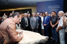 Exhibition of rare musical instruments opens at Heydar Aliyev Center (PHOTO/VIDEO)