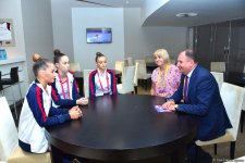 Moldovan ambassador to Azerbaijan meets athletes at the 37th Rhythmic Gymnastics World Championships (PHOTO)