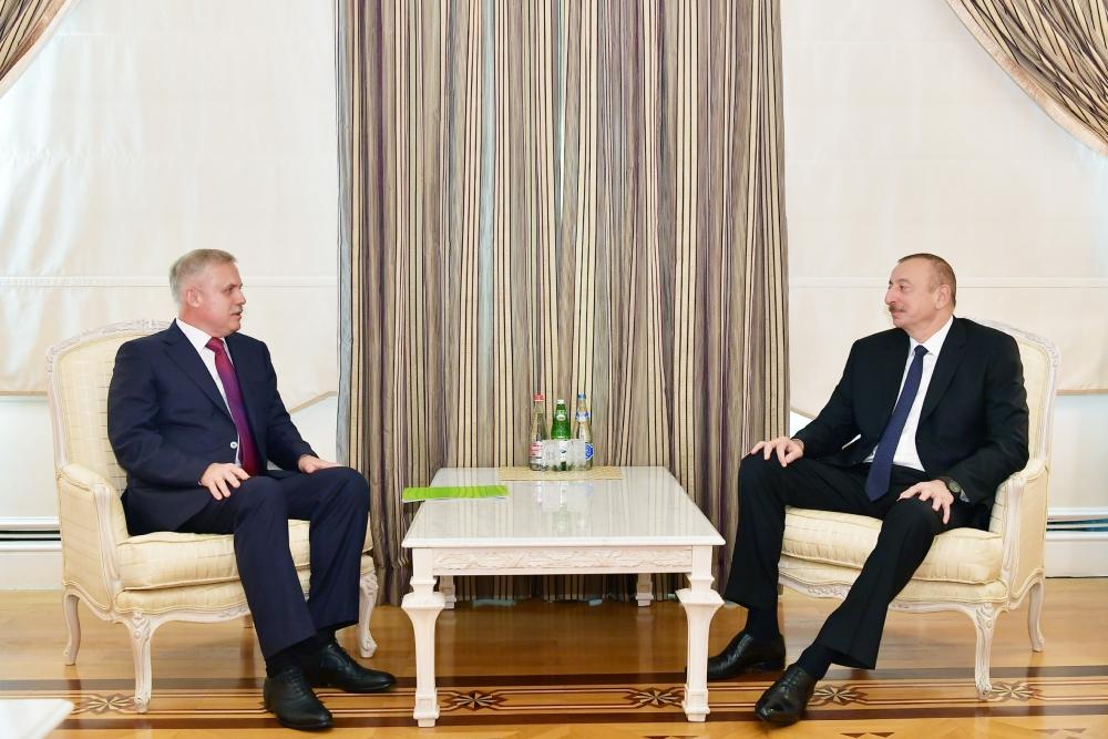 Azerbaijani president receives state secretary of Security Council of Belarus (PHOTO)