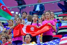 Bakıda bədii gimnastika üzrə dünya çempionatı azarkeşlər üçün bayramdır (FOTO)