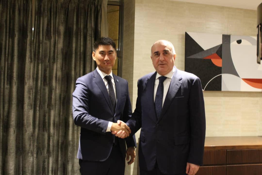 Elmar Mammadyarov meets with the Kyrgyz Foreign Minister Chingiz Aydarbekov