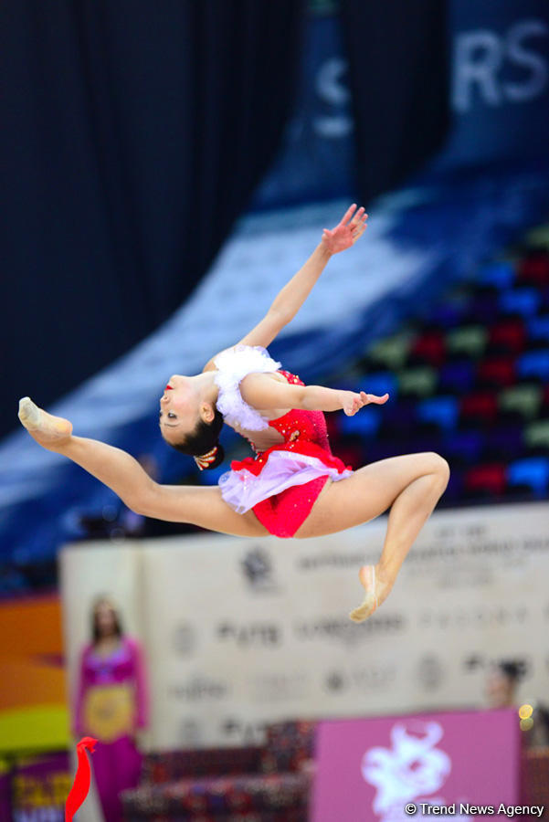 Bədii gimnastika üzrə 37-ci dünya çempionatının 4-cü günü start götürüb (FOTO)