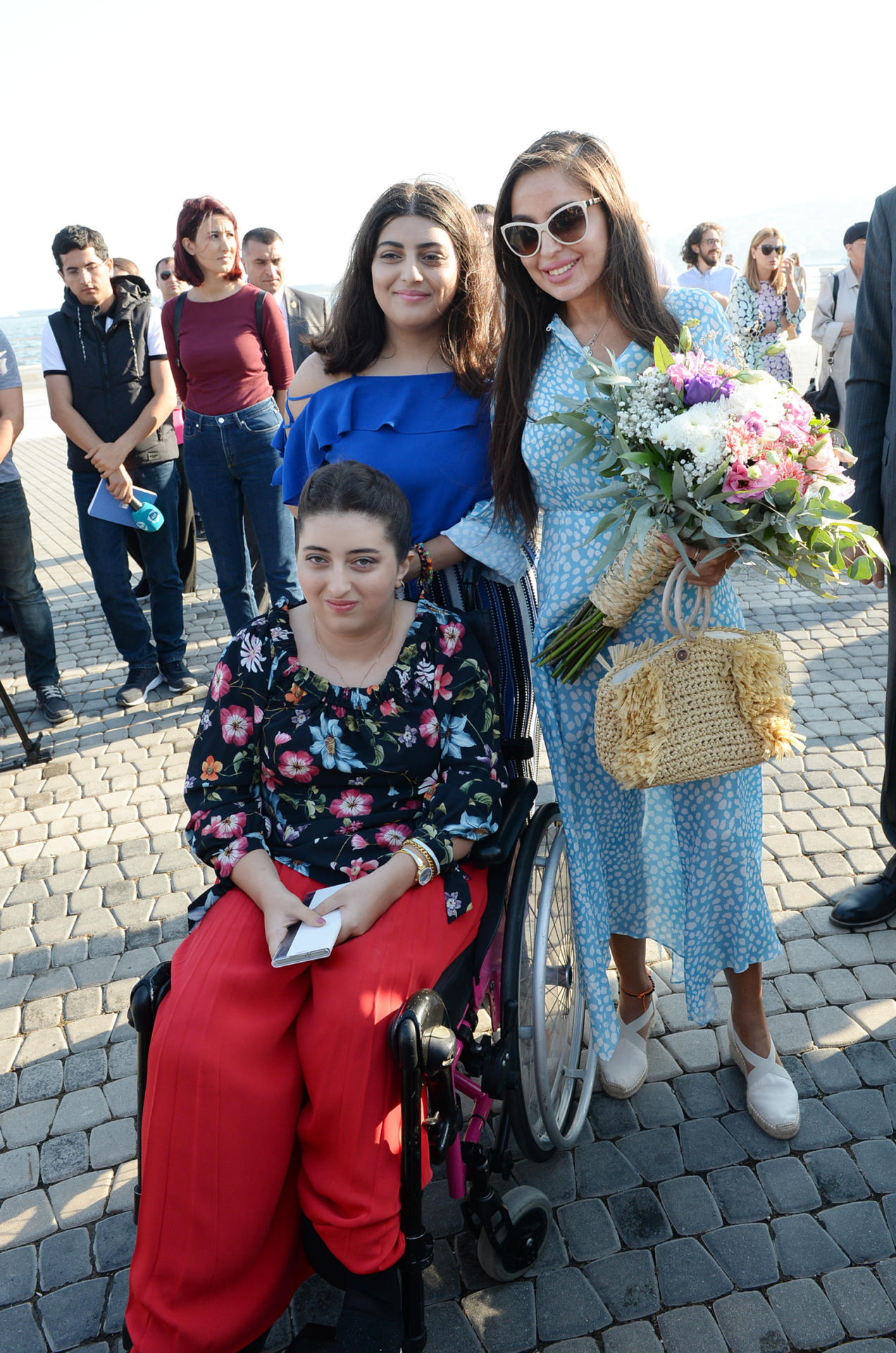 Вице-президент Фонда Гейдара Алиева Лейла Алиева приняла участие в открытии фотовыставки, посвященной мультикультуральным ценностям Азербайджана (ФОТО) (Версия 2)