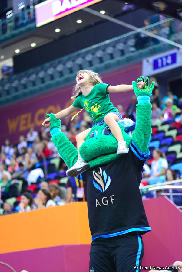 Smiles, joy and delight at 37th Rhythmic Gymnastics World Championships in Baku (PHOTO)