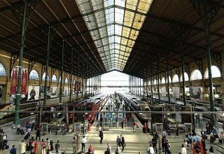Во Франции из-за забастовки отменено большинство поездов
