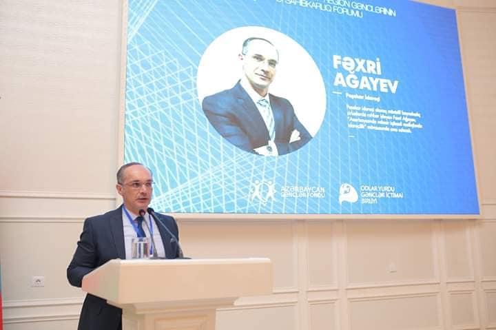 Азербайджанский бизнес-тренер стал лауреатом Российского конкурса "Менеджмент 2019" (ФОТО)