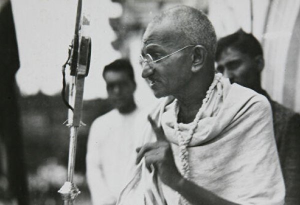 Telegraph: монеты с изображением Махатмы Ганди начнут чеканить в Великобритании