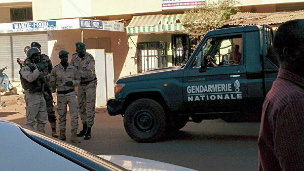 19 killed in attack on gendarmery camp in central Mali