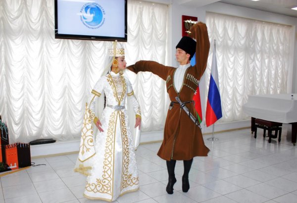 В Азербайджане открылись Дни культуры Карачаево-Черкесской Республики (ФОТО)