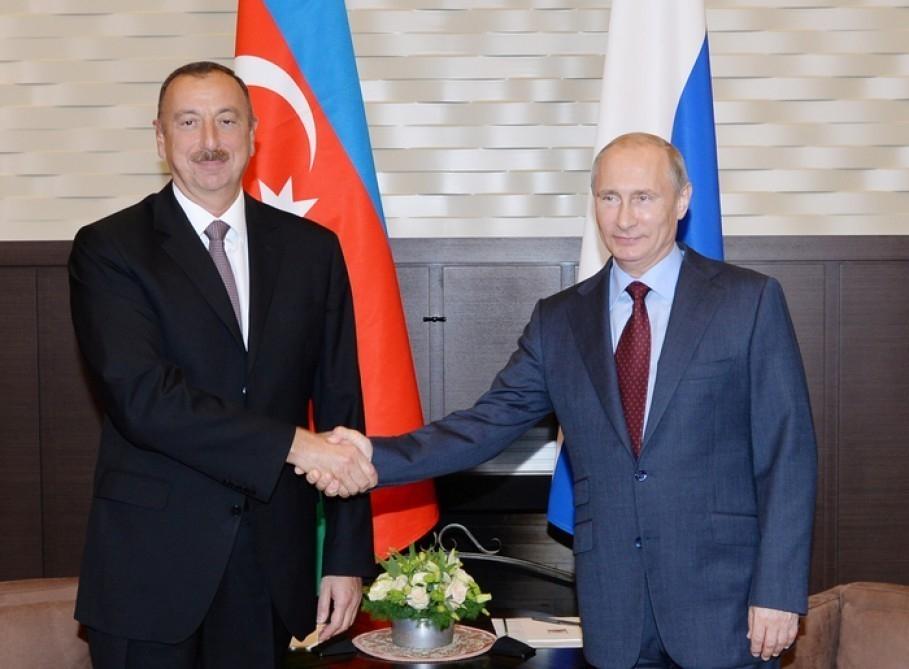 Президент России Владимир Путин позвонил Президенту Ильхаму Алиеву (версия 2)