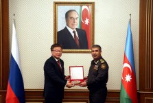 Azerbaijani defense minister meets Russian chief military prosecutor (PHOTO)