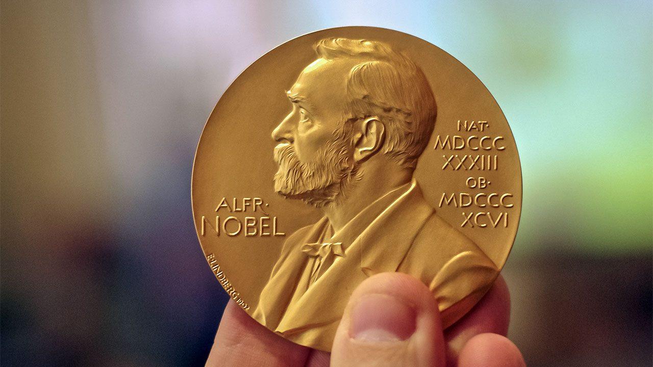 Нобелевскую премию по химии присудили за асимметричный органокатализ