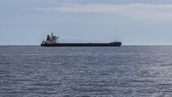 Иран отправил в Венесуэлу танкер для погрузки нефти