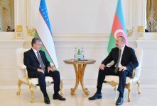 В Баку состоялась встреча Президентов Азербайджана и Узбекистана (ФОТО)