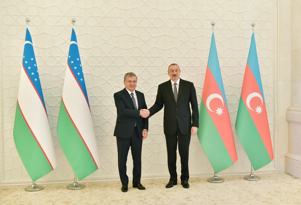 В Баку состоялась встреча Президентов Азербайджана и Узбекистана (ФОТО)