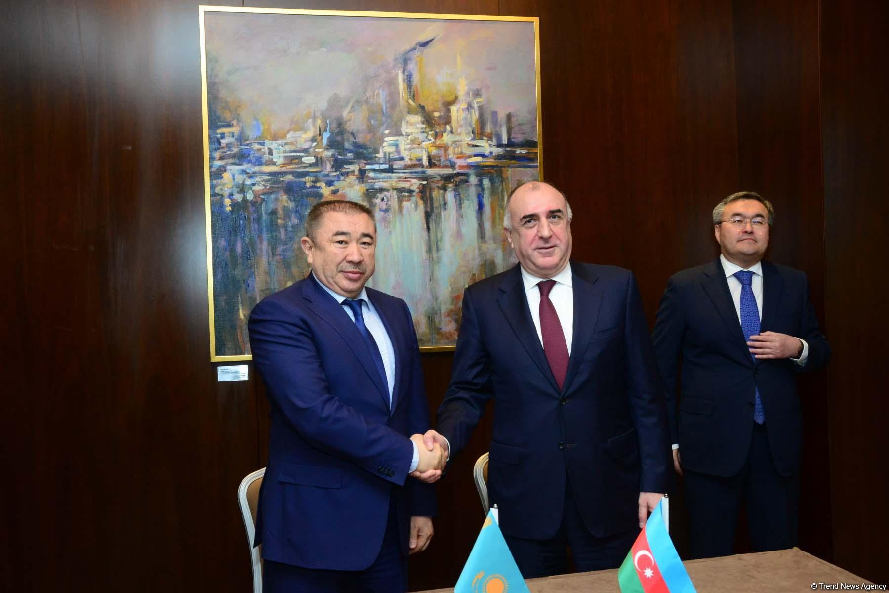 Azərbaycan və Qazaxıstan arasında vizasız rejim qaydaları dəyişdi (FOTO)