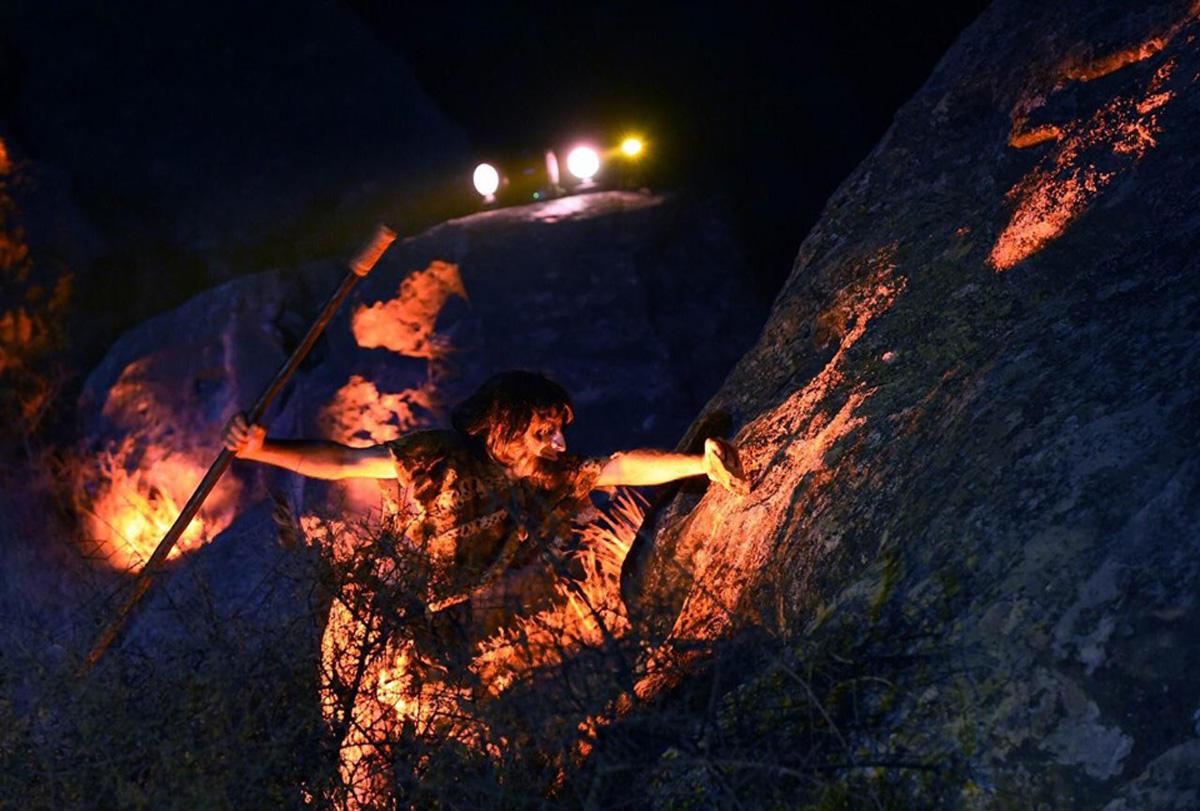 В Гобустане создана атмосфера первобытного времени – невероятное шоу (ВИДЕО, ФОТО)
