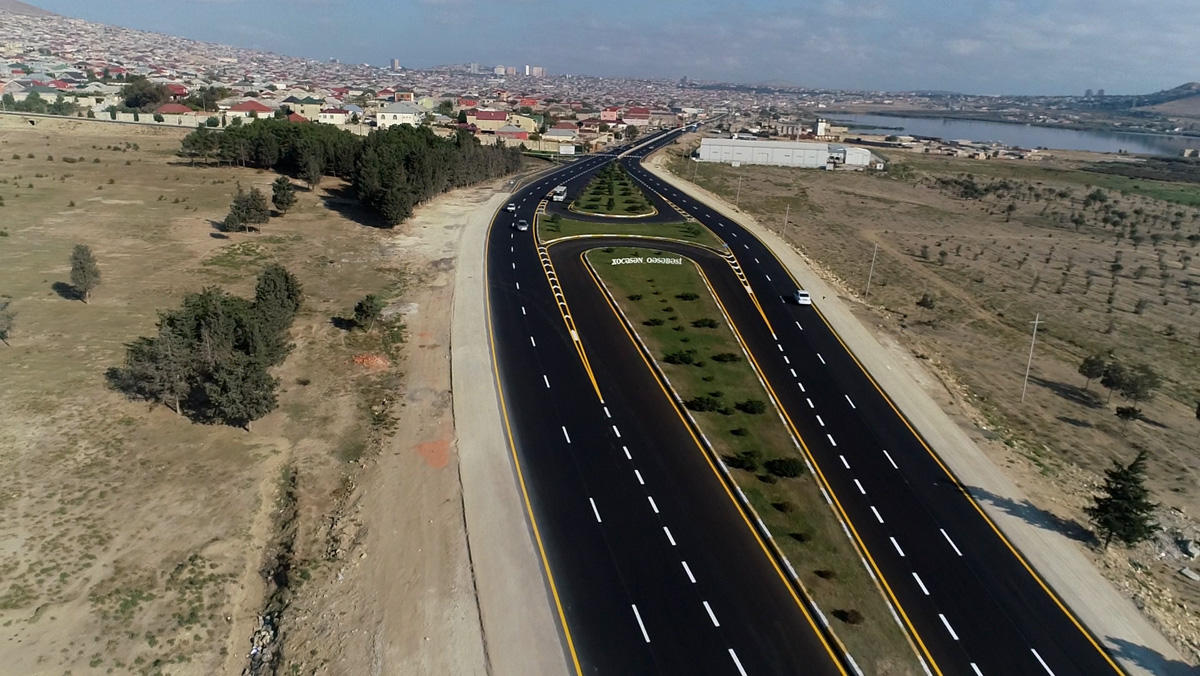Капитально отремонтирована важная транспортная артерия Баку (ФОТО)