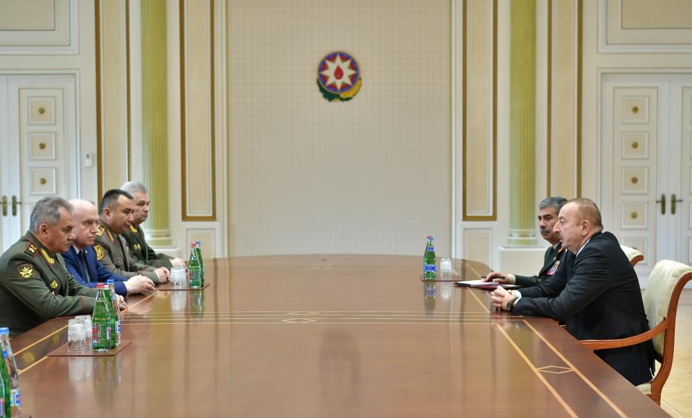 Президент Ильхам Алиев принял  участников  заседания Совета  министров обороны СНГ (ФОТО)