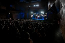 Сам себе завидую! Феерическое шоу Филиппа Киркорова в Баку  (ФОТО/ВИДЕО)