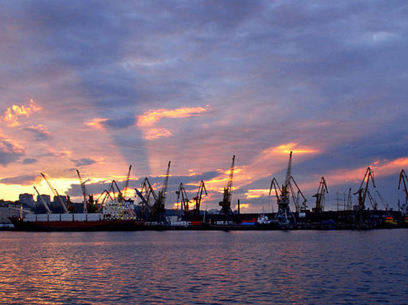 Azərbaycan Ukraynanın dəniz limanlarından fəal istifadə edir