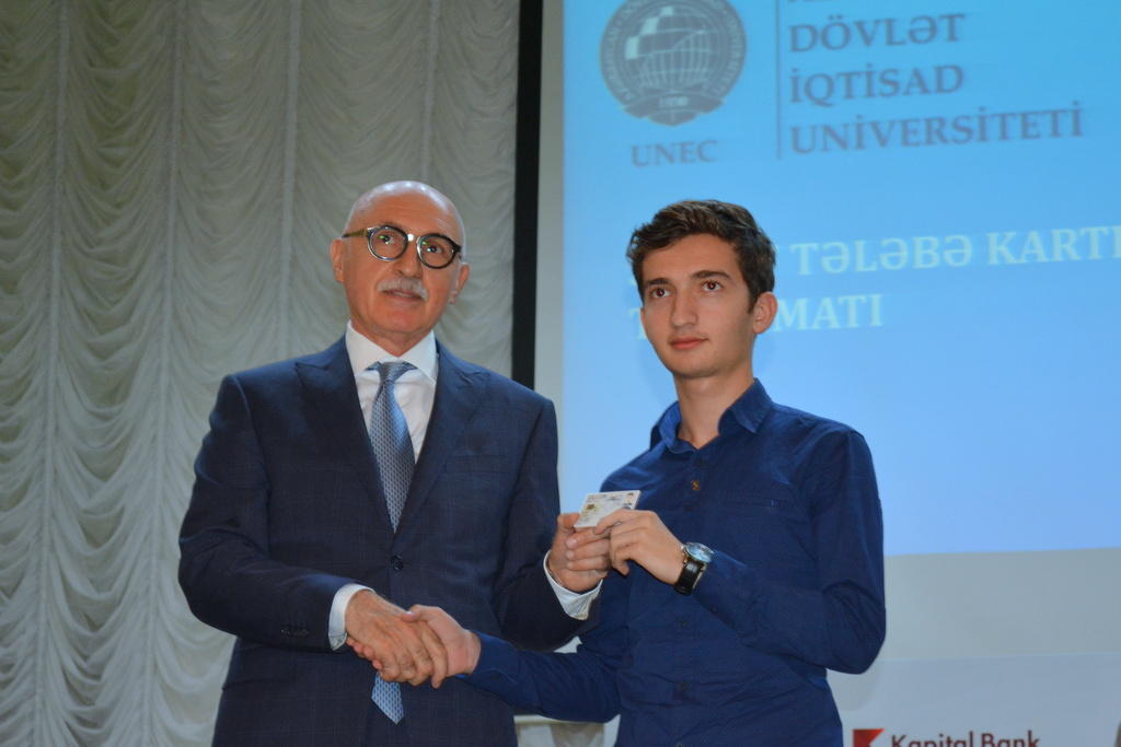 В Азербайджане презентована студенческая карта Smart Student Card (ФОТО)