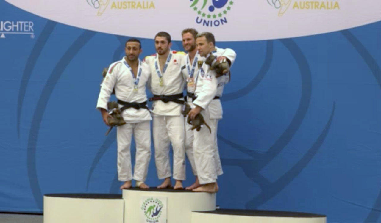Cüdoçumuz Avstraliyada gümüş medal qazanıb (FOTO)