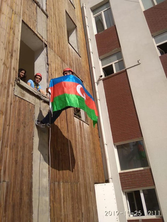 Вывешивайте флаги Азербайджана – в стране проходит акция #bayraqmenliyimdir (ФОТО)