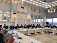 Парламент Азербайджана приступил к обсуждению госбюджета на 2020 год (ФОТО)