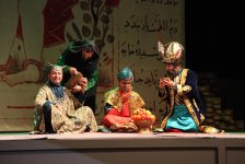 Радиоведущая, математик и переводчик дебютировала на сцене Азербайджанского театра (ВИДЕО, ФОТО)
