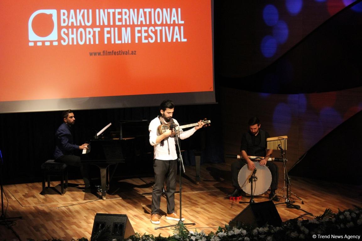 Состоялось торжественное открытие X Бакинского международного фестиваля короткометражных фильмов (ФОТО)