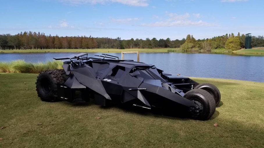 Житель Иллинойса создал бэтмобиль с реактивным двигателем Boeing
