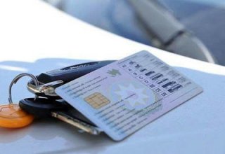Парламент Азербайджана одобрил в первом чтении поправку о необязательности наличия при себе водительских прав