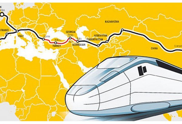 Азербайджан становится ключевой частью транспортного коридора "Восток-Запад"