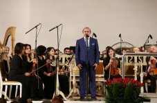 Ялчин Адигезалов  отметил юбилей торжественным вечером (ФОТО)
